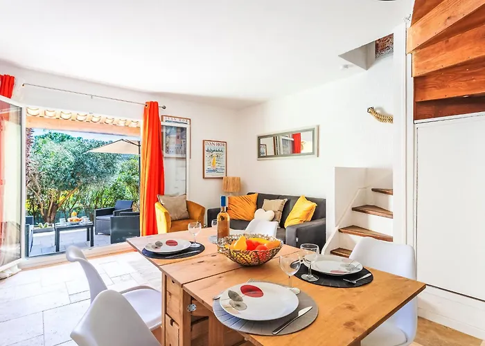 Le Hameau De By Interhome