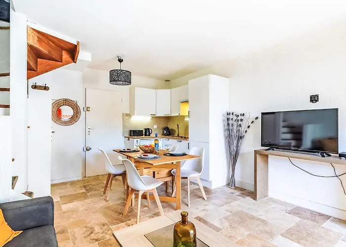 Le Hameau De By Interhome Ferienhaus *