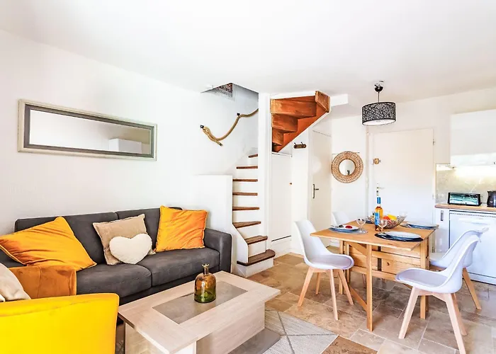 Le Hameau De By Interhome *